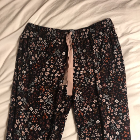 UpWest floral soft PJ joggers - Picture 4 of 6